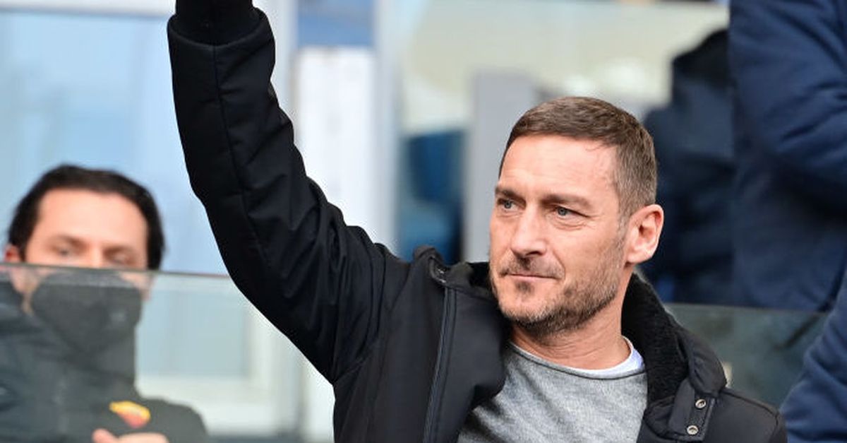 Nuova esperienza per Totti: &#xE8; Brand Advisor di un&#x27;azienda degli Emirati Arabi Uniti