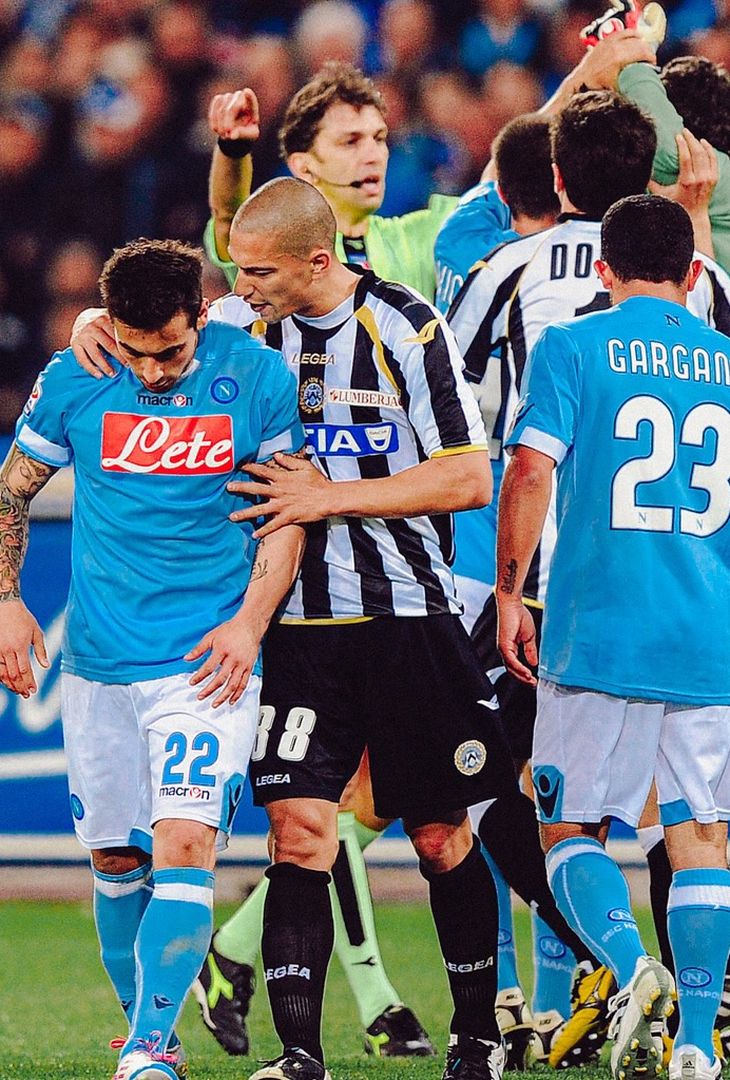 'Napoli-Udinese nel corso degli anni': su Instagram, l'account ufficiale degli azzurri ha pubblicato un carosello di foto con i momenti più importanti degli ultimi quindici match contro i friulani disputatisi al Maradona.
