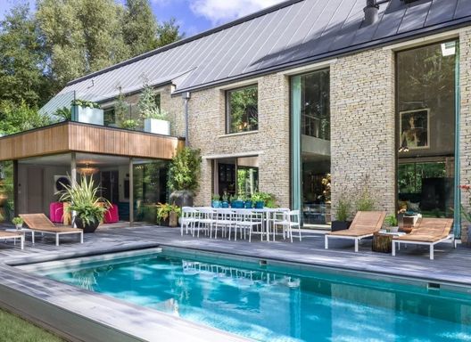 City, il compleanno sfarzoso di Grealish: una festa da oltre 23.000 euro!- immagine 4