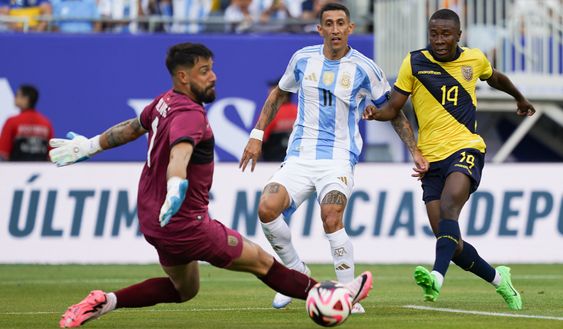 Angel Di Maria (Argentina-Ecuador)