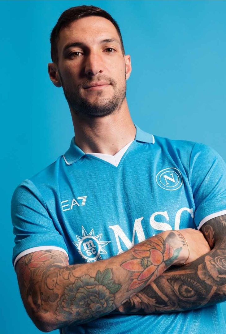 GALLERY Di Lorenzo, Politano e Olivera posano con la nuova maglia azzurra - immagine 5