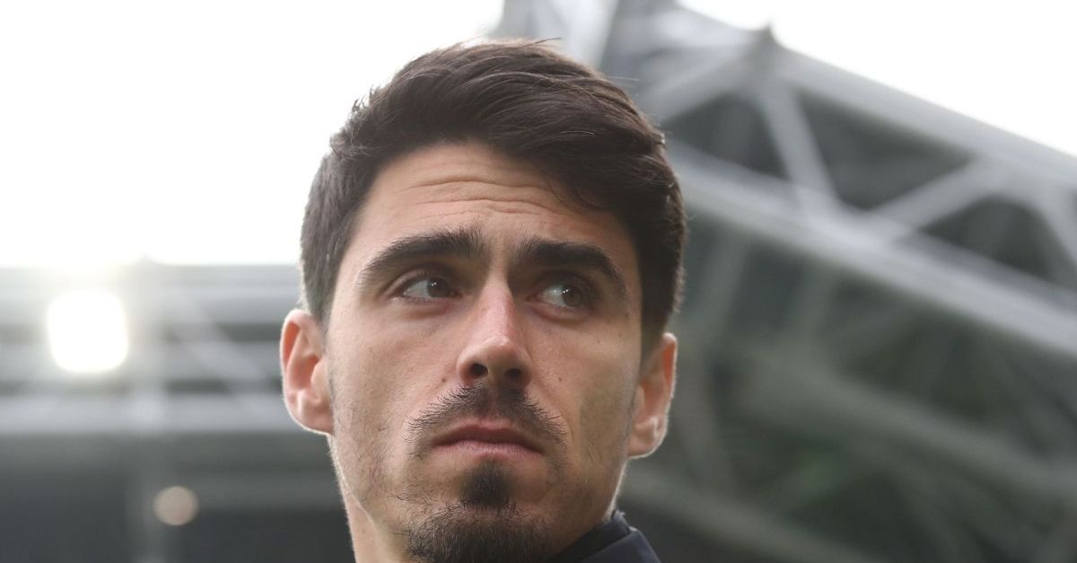 Parma, Cuesta dopo la vittoria: “Posizione di Valenti studiata? Cerchiamo di avere uomini pronti a segnare” Parma, Cuesta dopo la vittoria: “Posizione di Valenti studiata? Cerchiamo di avere uomini pronti a segnare”