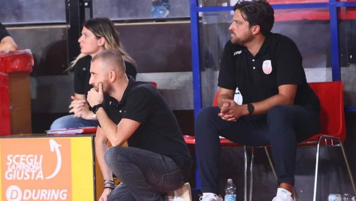 Basket, derby di Supercoppa tra le due squadre di Imola: il giallo del gestaccio, botta e risposta - immagine 1