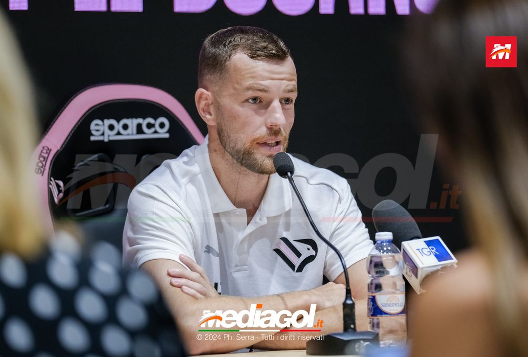 FOTO PALERMO, Jérémy Le Douaron presentato in conferenza stampa (Gallery) - immagine 12