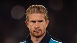 Il Napoli vince in Champions con stile: la bellissima nuova giacca pre gara – LE FOTO