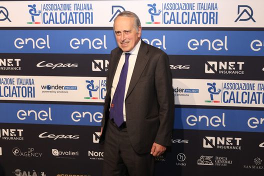 Giancarlo Abete si espone: la crisi dei giovani italiani che influenza la Nazionale - immagine 1