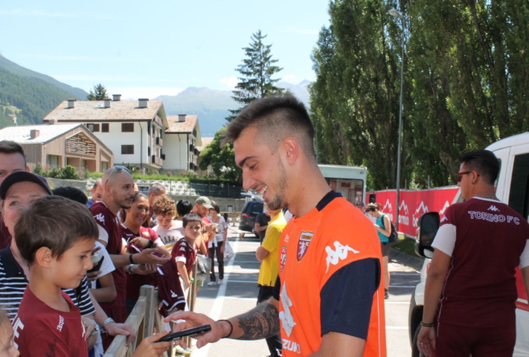 Fotogallery – Torino a Bormio: l’allenamento e l’abbraccio ai tifosi - immagine 31