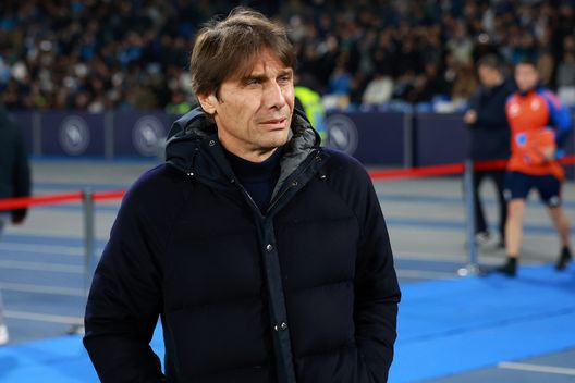 Napoli, Conte: “Kvara non è stato sostituito. Mercato? Abbiamo dei limiti, non è facile”- immagine 2