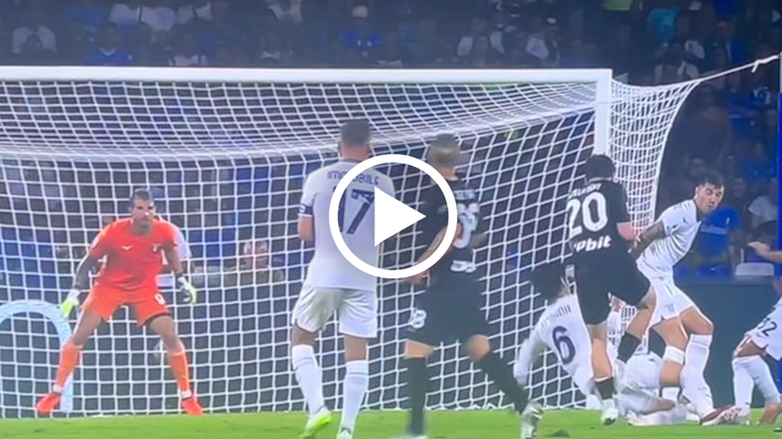VIDEO Napoli-Lazio 1-1, Zielinski trova il pari: deviazione di Kamada decisiva - immagine 1