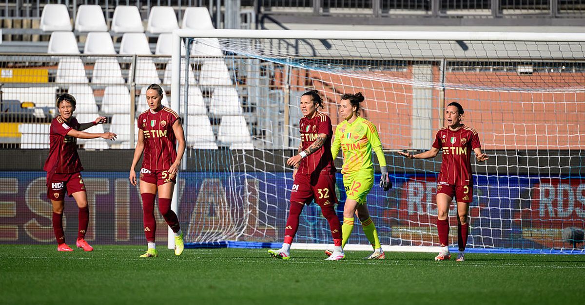 Roma femminile, un primo tempo shock costa la Coppa Italia: la Juve trionfa 4-0