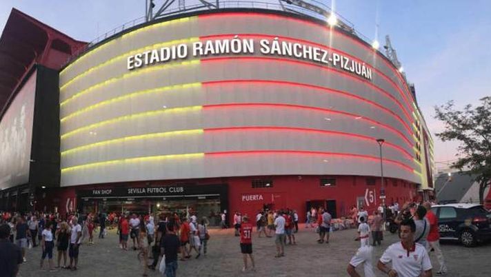 Lo stadio del derby si 'prepara' per il grande ritorno del calcio Incubo Atletico Madrid per il Siviglia: una sola vittoria negli ultimi 5 anni - immagine 1