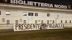 Torino, nella notte affissi striscioni contro Cairo all’Olimpico e alla Gran Madre