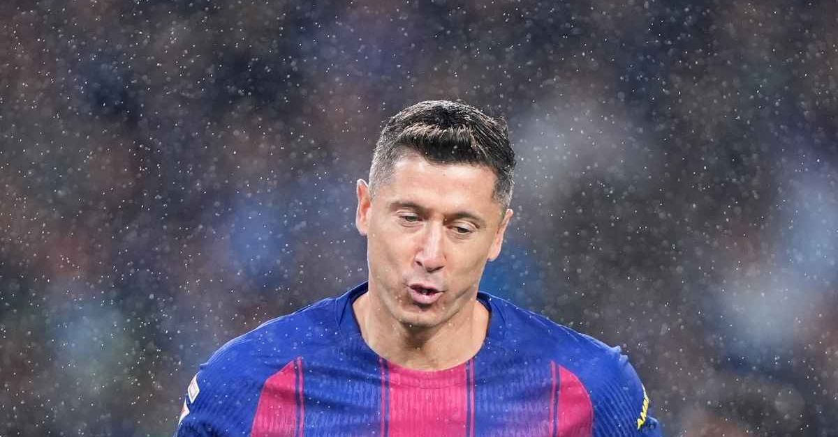 Calciomercato Milan, le parole di un top player fanno sognare i tifosi rossoneri. Su Lewandowski …