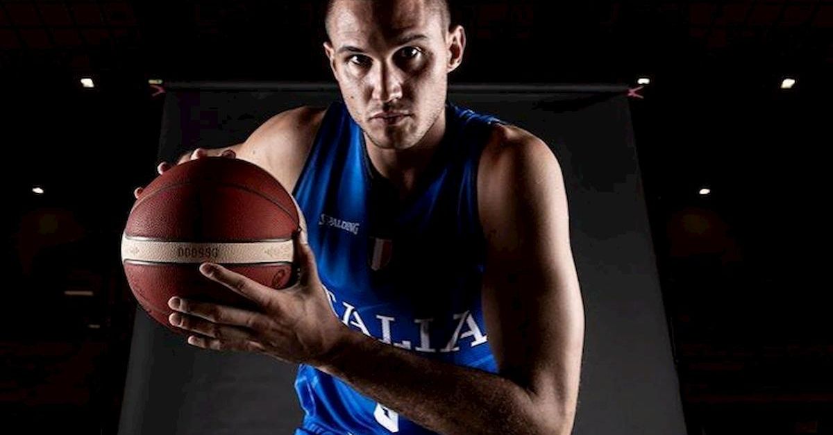 Papà Gallinari: “Triste non vedere più Danilo in campo. È stato massacrato…”