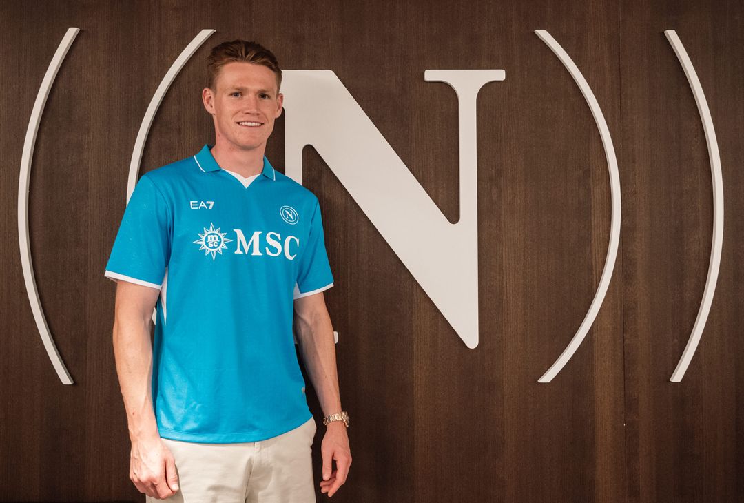 GALLERY Le prime foto di McTominay con la maglia del Napoli: set speciale per lui- immagine 1
