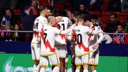 Rayo Vallecano, ecco l’esultanza dei giocatori dopo la vittoria nel derby madrileño