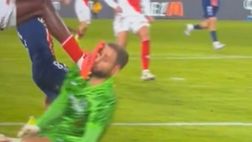 Fallo di Singo su Donnarumma, la Fff rivela: “Da espulsione”. E spuntano le parole della sala Var