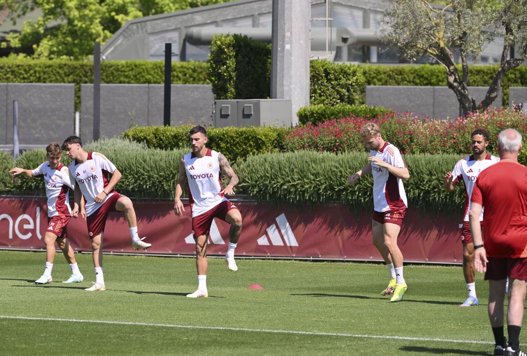 Trigoria, la seduta di allenamento a due giorni dalla Fiorentina – FOTO GALLERY - immagine 29