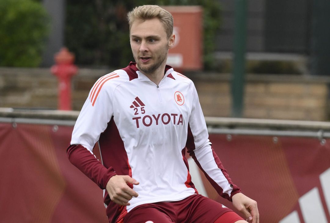 Trigoria, la rifinitura alla vigilia del Porto – FOTO GALLERY - immagine 17