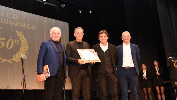 Campodarsego, 50 anni di storia sfilano al Teatro Aurora: il resoconto della serata - immagine 1