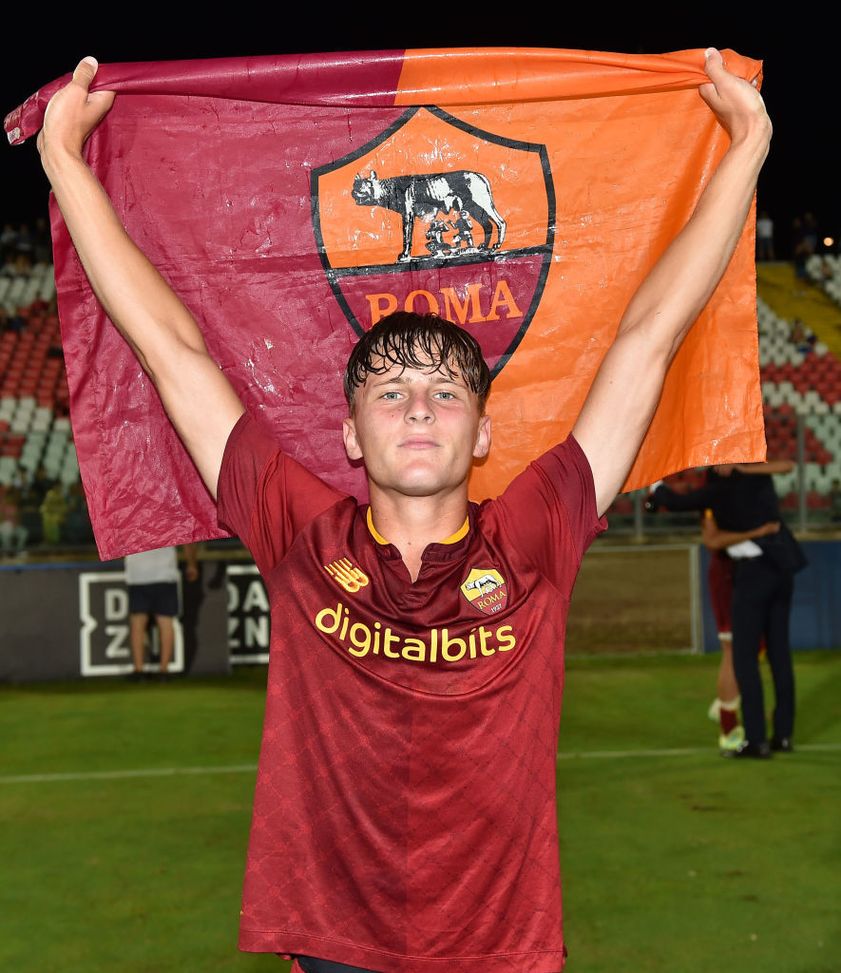 Gli scudetti, la chiamata di De Rossi e l’Australia: ecco chi è il baby Della Rocca- immagine 2