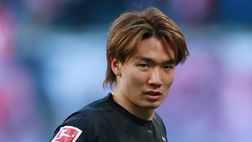 Il Napoli cerca un difensore centrale, rispunta Itakura: ADL pronto a versare 15 mln