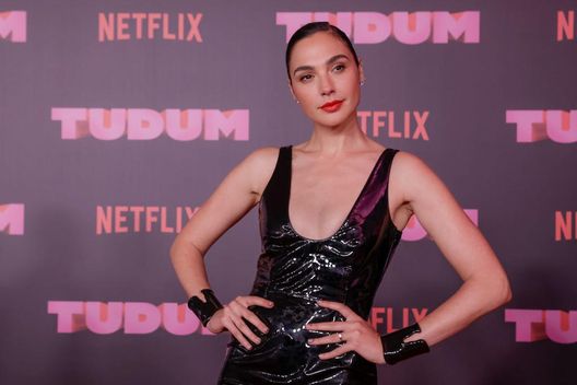 Getty Images Gal Gadot: “Incinta di otto mesi e operata per un coagulo al cervello. Volevo solo vivere”- immagine 2