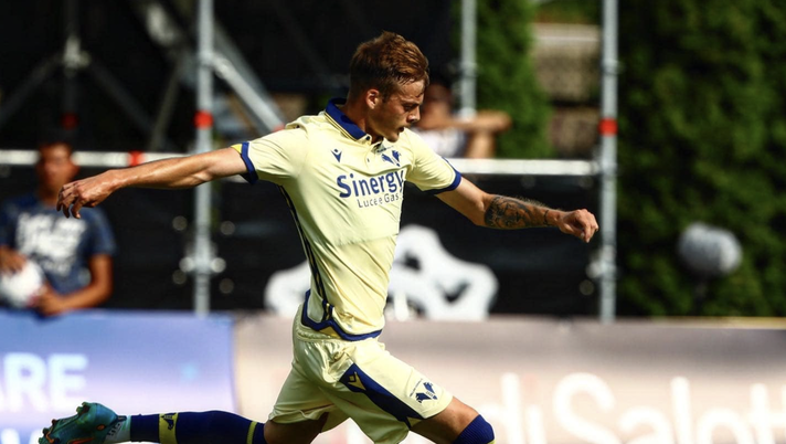 Hellas Verona FC Verona in campo, oggi c’è la Cremonese - immagine 1