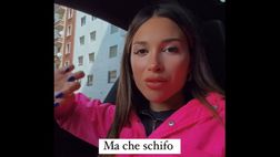 VIDEO / Lady Lautaro arrabbiatissima: “Sputi sulla mia auto, che schifo”