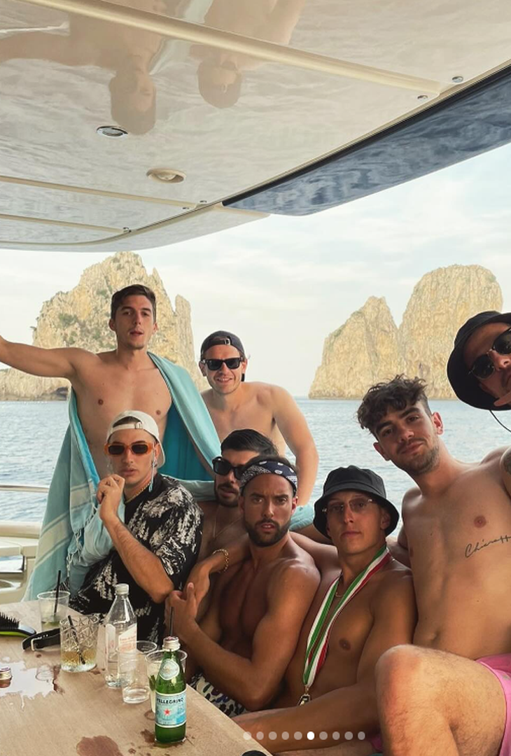 GALLERY Gollini: “Grazie 2023, indimenticabil3” - immagine 7