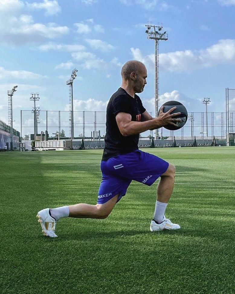 Barcellona, è tornato Iniesta: per ora si allena alla Ciudad Deportiva blaugrana- immagine 4