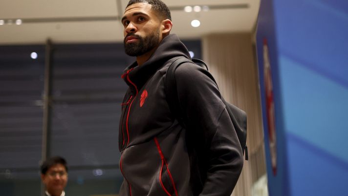 RIYADH, SAUDI ARABIA - DECEMBER 16: Ruben Loftus-Cheek of AC Milan arrives at Riyadh Airport for the Italian Supercup on December 16, 2025 in Riyadh, Saudi Arabia. (Photo by Giuseppe Cottini/AC Milan via Getty Images) loftus-cheek-napoli-milan-supercoppa