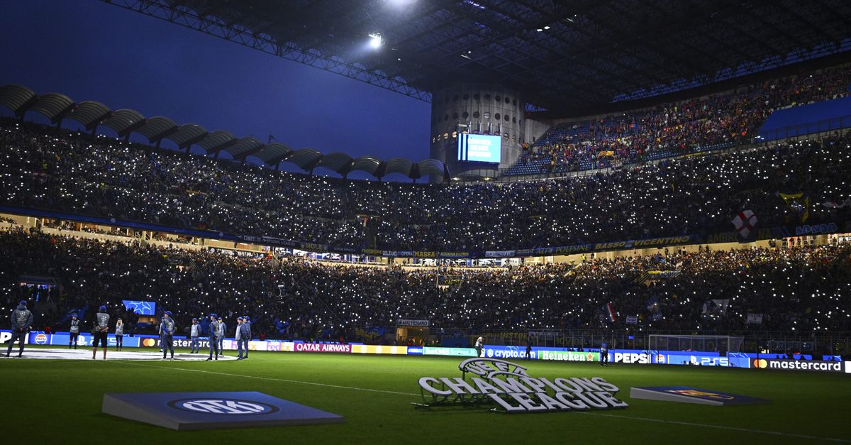 Inter Barcellona da Golssip.it interbarcellona vola negli ascolti i numeri e lo share di ieri sera per tv8