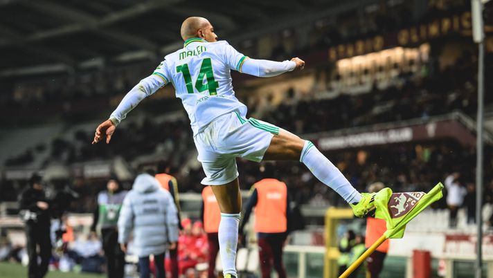 “Ma chi abbiamo preso?”, l’esordio show di Malen fa impazzire la panchina della Roma - immagine 1