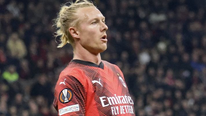 Simon Kjaer AC Milan Milan-Slavia Praga 4-2 Europa League 2023-2024