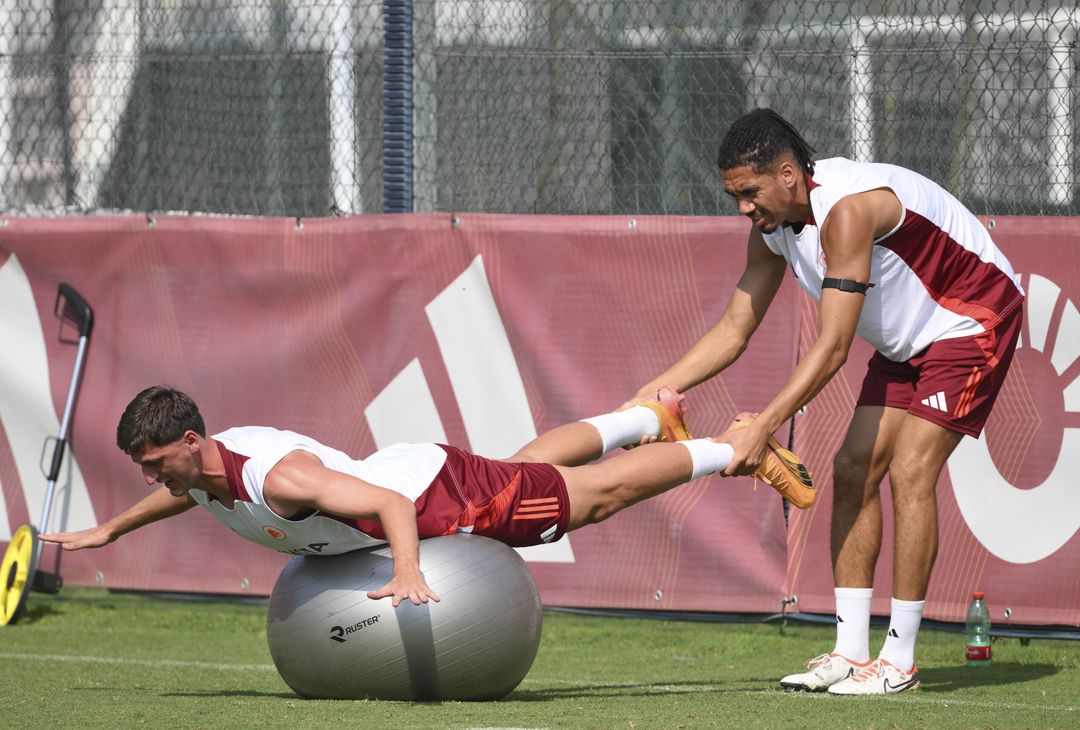 Roma, a Trigoria ritmo alto e la visita di Rocca – FOTO GALLERY - immagine 23