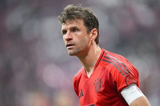 Lipsia, Germania - 3 maggio 2025: Thomas Müller durante la partita contro il Lipsia. (Foto di Stuart Franklin/Getty Images) Thomas Müller parla del futuro: “MLS interessante in ottica Mondiale”- immagine 3