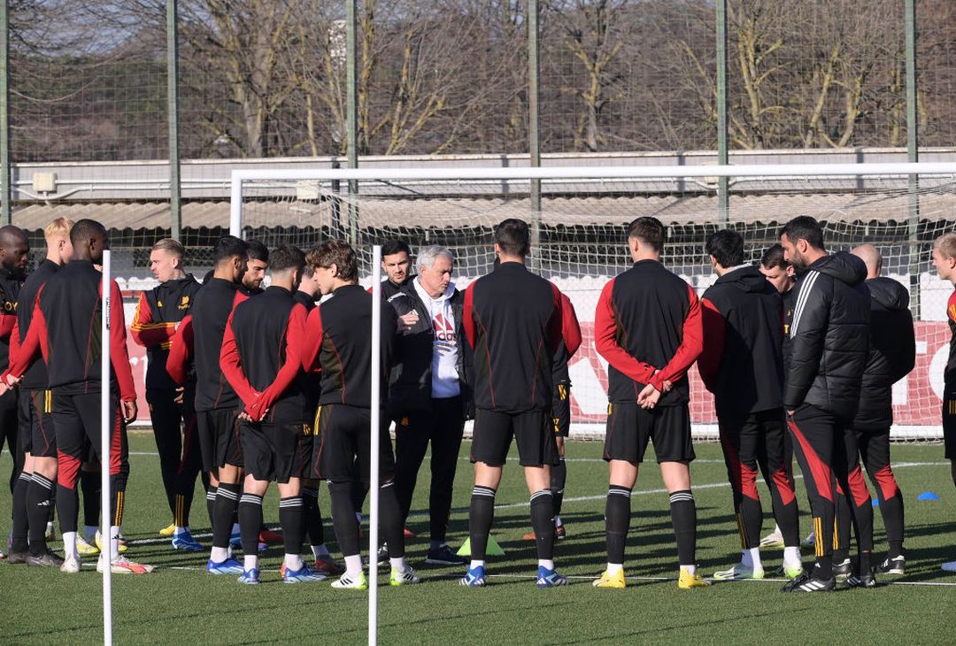 Roma, la sfida al Napoli si avvicina. A Trigoria torna Cristante – FOTO GALLERY - immagine 10