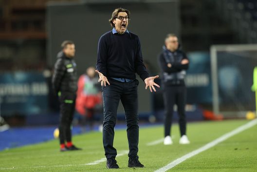 EMPOLI, ITALY - DECEMBER 13: Paolo Vanoli manager of Torino FC reacts during the Serie A match between Empoli and Torino at Stadio Carlo Castellani on December 13, 2024 in Empoli, Italy. (Photo by Gabriele Maltinti/Getty Images)