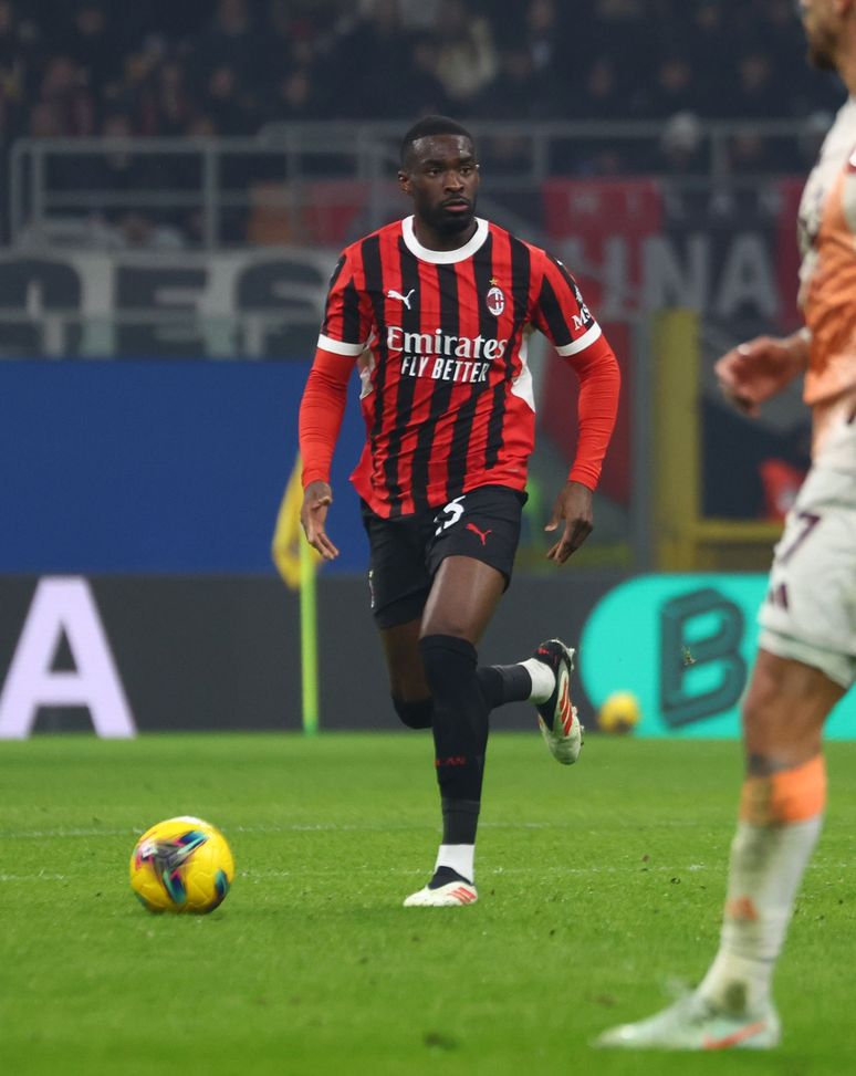 Consigli Fantacalcio, 5 difensori per la 35a giornata: Zortea può spingere con forza, bene Tomori- immagine 2