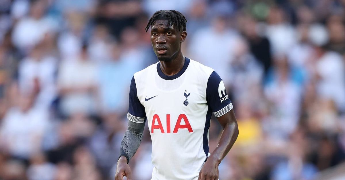 Bissouma inala gas esilarante: il Tottenham lo sospende per una partita Bissouma inala gas esilarante: il Tottenham lo sospende per una partita