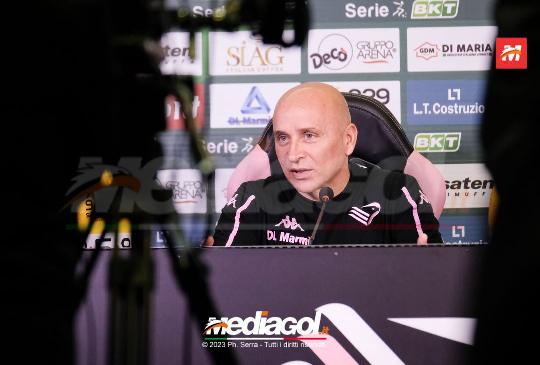 FOTO PALERMO, verso il Frosinone: la conferenza stampa di Eugenio Corini (GALLERY) - immagine 25