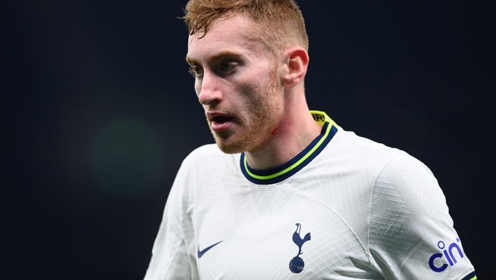 LONDON, ENGLAND - DECEMBER 21: Dejan Kulusevski of Tottenham Hotspur looks on during the Friendly match between Tottenham Hotpsur and OGC Nice at Tottenham Hotspur Stadium on December 21, 2022 in London, England. (Photo by Alex Davidson/Getty Images) Dall’Inghilterra – Ritorno di fiamma del Napoli per Kulusevski: c’è una concorrente - immagine 1