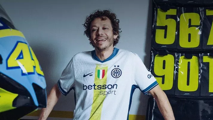 Maglia Away dedicata a Valentino Rossi: i giocatori la indosseranno in Inter-Cagliari - immagine 1