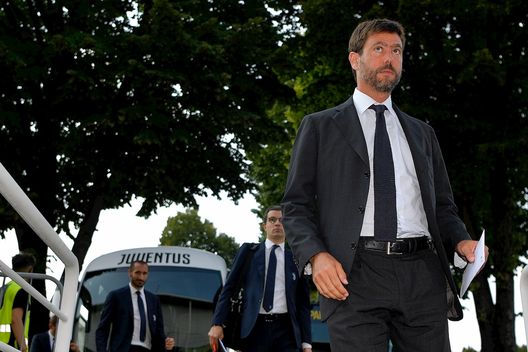 Ziliani: “Plusvalenze Juve, patteggiare per evitare la galera. Fa sbellicare dalle risate il…” Andrea Agnelli