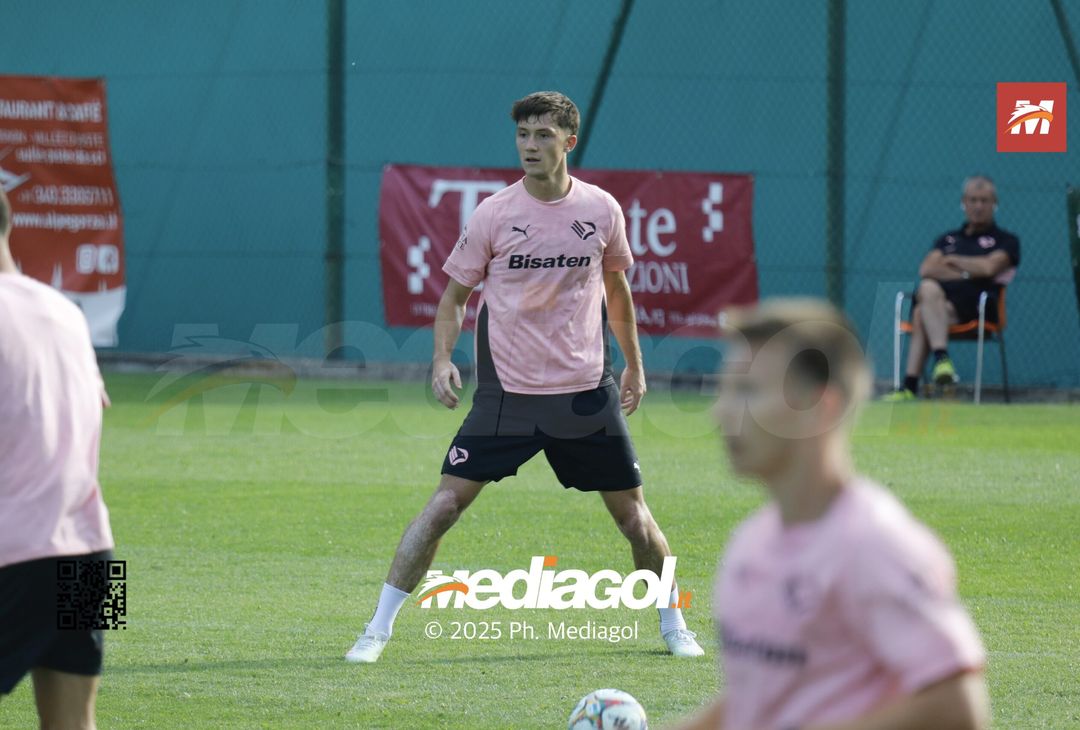 FOTO, l’occhio attento di Pippo Inzaghi al ritiro del Palermo - immagine 70