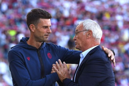 Ranieri punzecchia: “Chi è quel mago che ci fa giocare a Cagliari, a Settembre, alle 12.30…?”- immagine 2