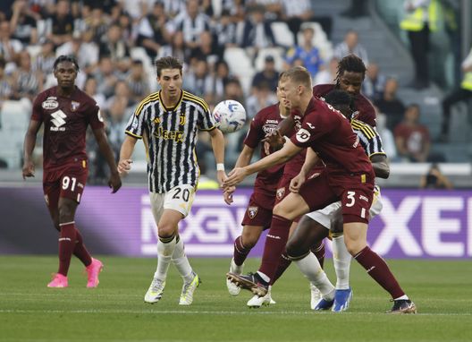 Schuurs and Miretti during the Italian Serie A, football match between Juventus Fc and Torino Fc on 07 October 2023 at Allianz Stadium, Turin, Italy. Photo Nderim Kaceli Torino, i derby persi nell’era Cairo salgono a 23 su 29 disputati: tutti i dati- immagine 2