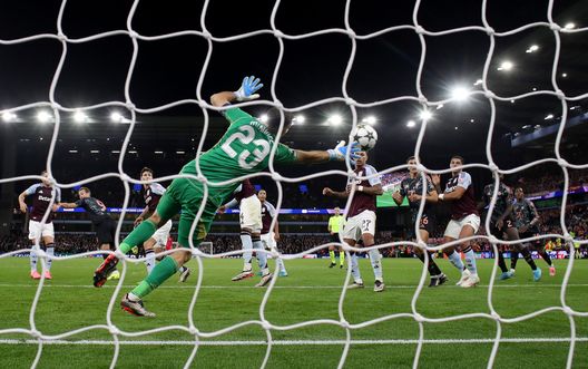 Aston Villa, Dibu Martinez stratosferico contro il Bayern e ricorda: “Quella parata…”- immagine 5