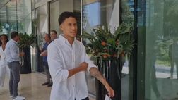 VIDEO FCIN1908 / Inter, Alex Perez ha firmato: le immagini dalla sede